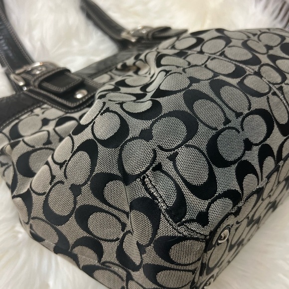 Coach Pleated Signature NS Tote Bag F15047 - Picture 8 of 13